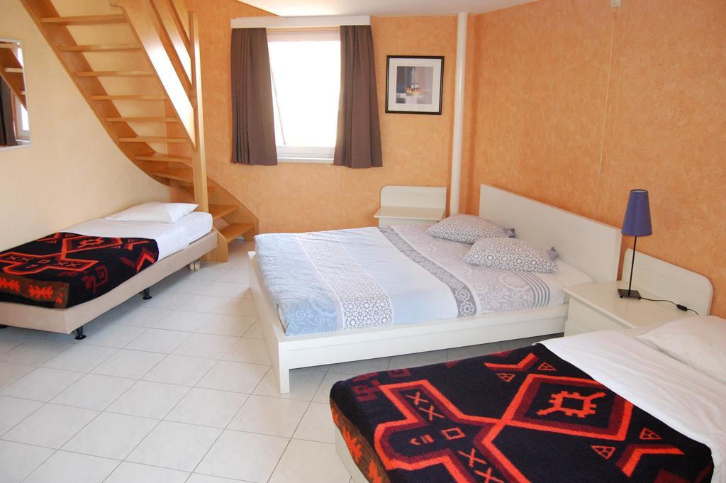 Westhoek Apartments De Panne Room photo